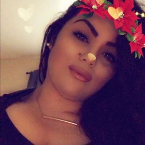 Meet your Posher, Melenaite